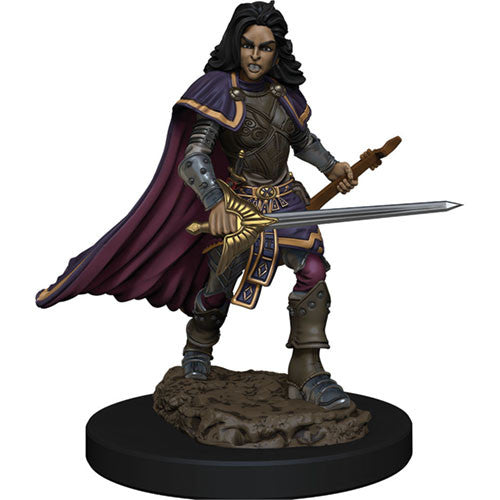 Pathfinder Battles: Premium Painted Figure - Human Bard Female